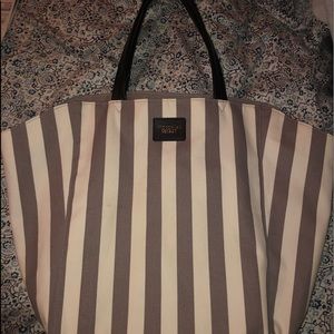 COPY - Victoria Secret Beach Bag